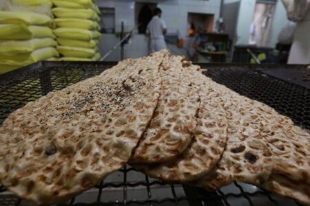 افزایش ساعات پخت نان در اردبیل