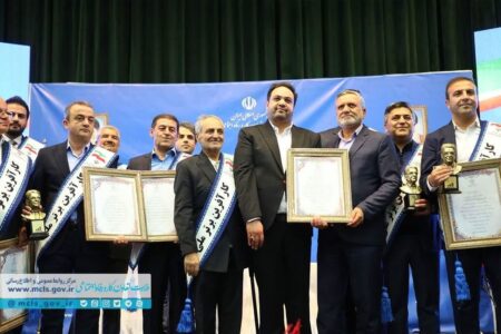 تجلیل از ۲ کارآفرین برتر اردبیلی در جشنواره کارآفرینان برتر ملی