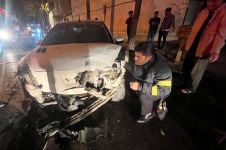 تصادف خودرو ۲۰۶ و ۲۰۷ در شهرک آزادی اردبیل