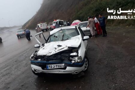یک فوتی و ۱۳ مصدوم در دو تصادف رانندگی در جاده‌های اردبیل