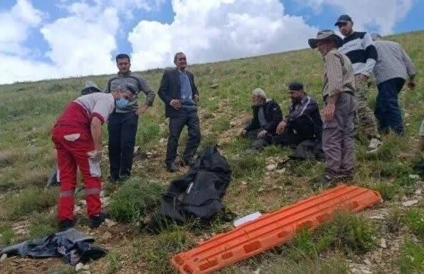 ۱۲ مصدوم در دو حادثه واژگونی خودرو در جاده‌های استان اردبیل
