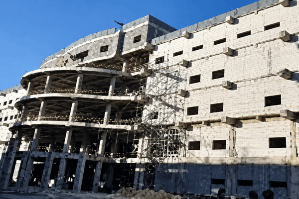 قرارداد ۳۴۰۰ میلیاردتومانی برای تکمیل بیمارستان نجف‌زاده اردبیل امضا شد