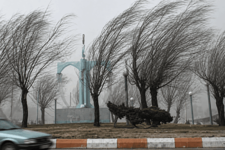 گردوخاک در راه اردبیل